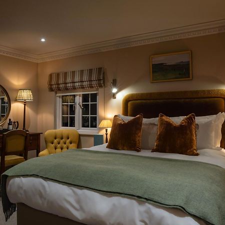 ריקסמנסוורת' Bedford Arms Hotel מראה חיצוני תמונה