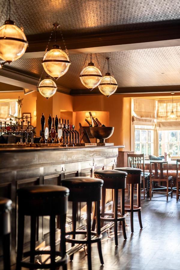 ריקסמנסוורת' Bedford Arms Hotel מראה חיצוני תמונה