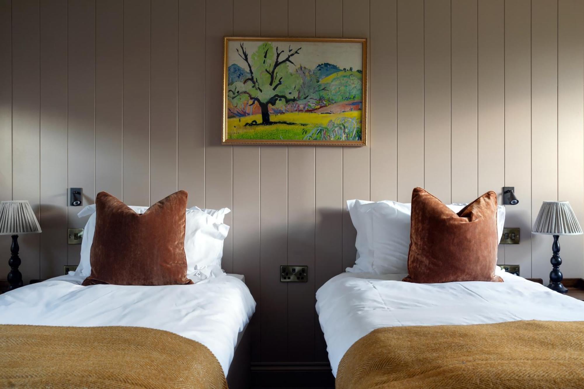ריקסמנסוורת' Bedford Arms Hotel מראה חיצוני תמונה