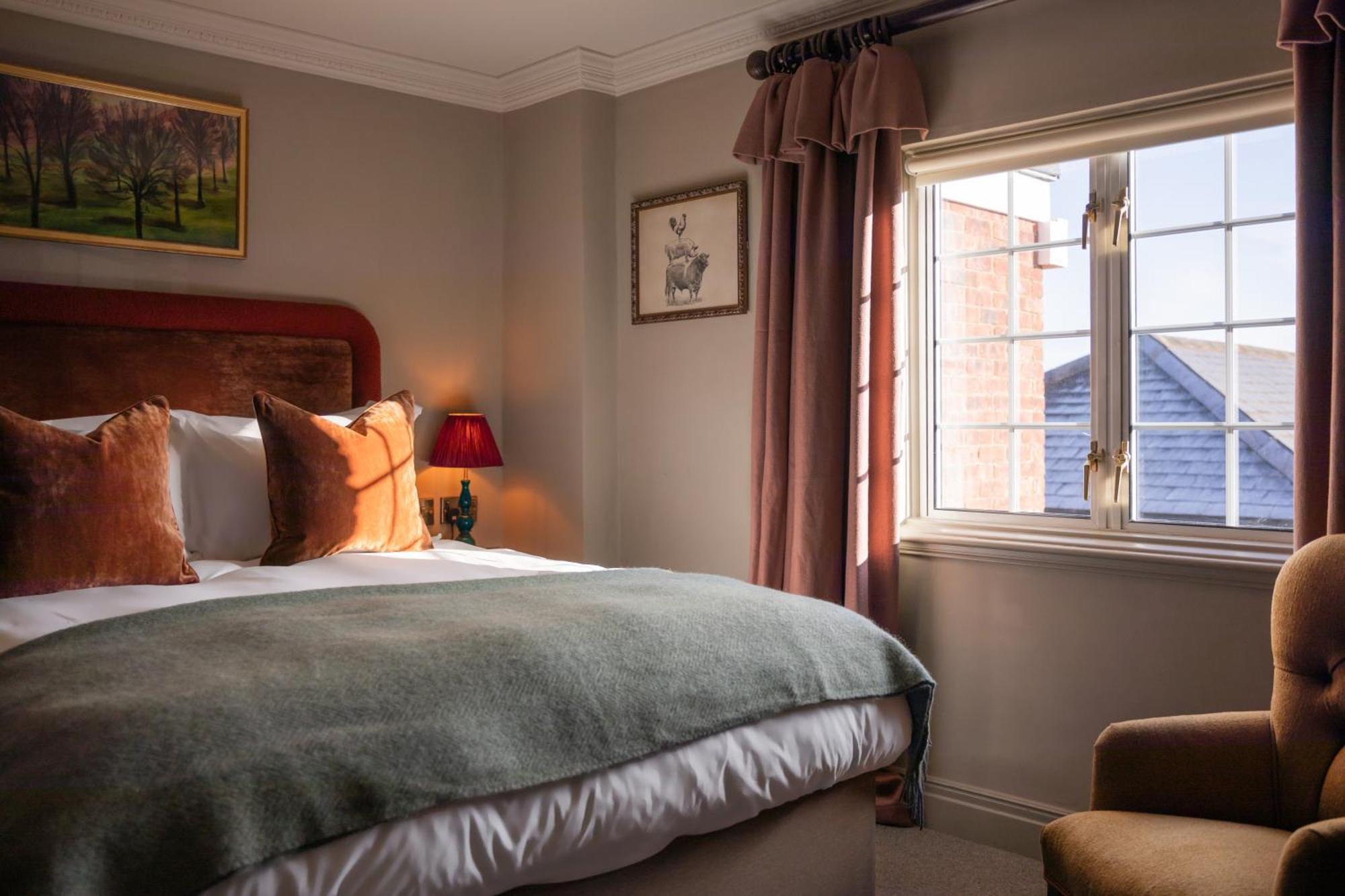 ריקסמנסוורת' Bedford Arms Hotel מראה חיצוני תמונה