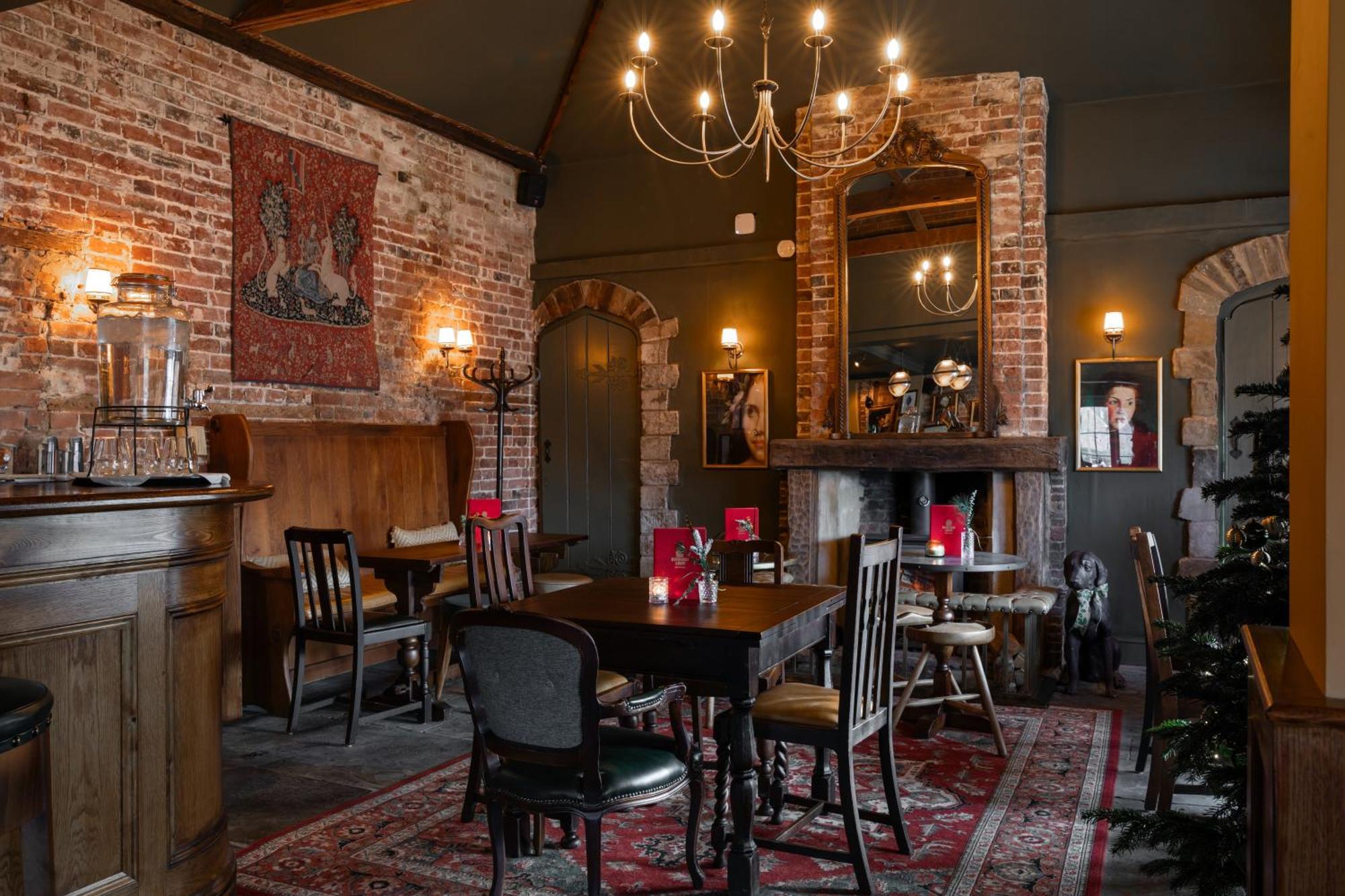 ריקסמנסוורת' Bedford Arms Hotel מראה חיצוני תמונה